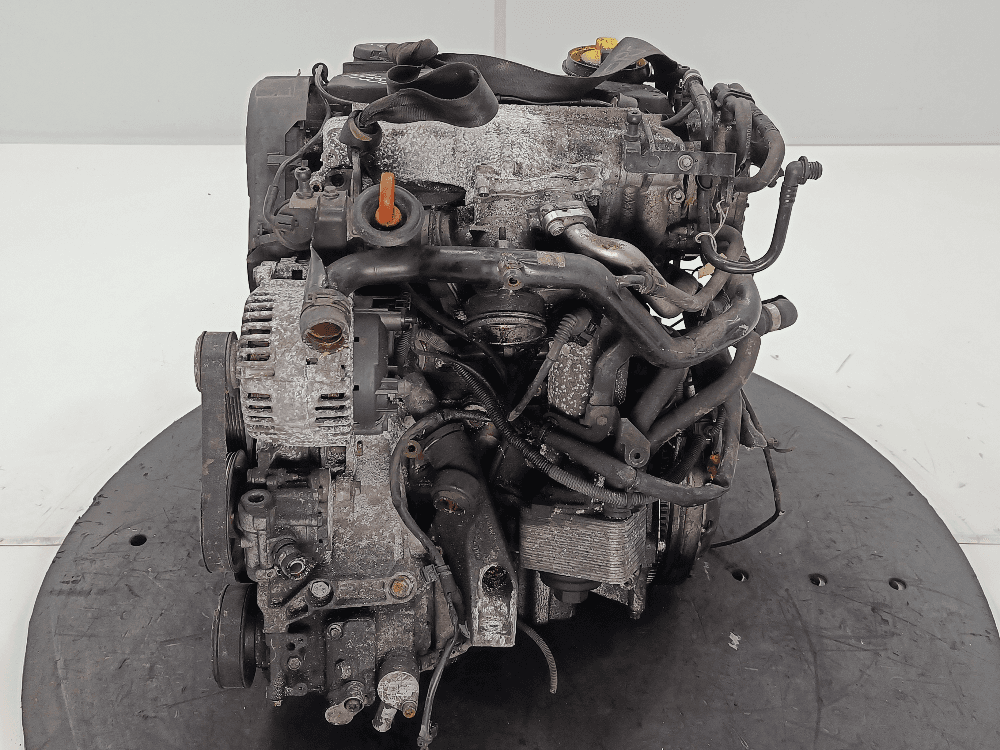 Двигатель к Audi A4 B7 (04-09)