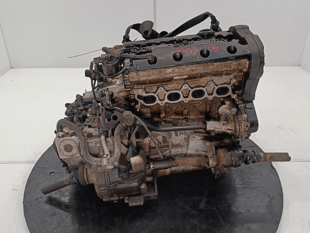 Двигатель к Citroen C5 1 (01-04)