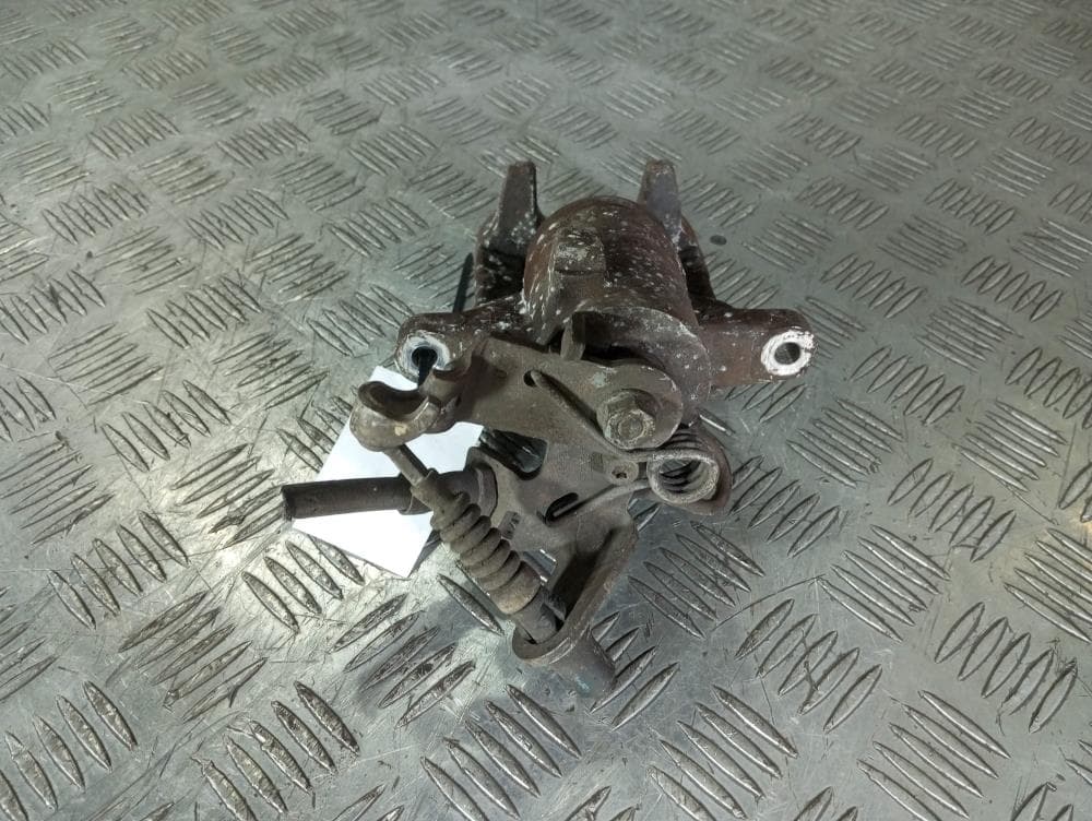 Суппорт задний правый к Volkswagen Golf 5 (03-09)