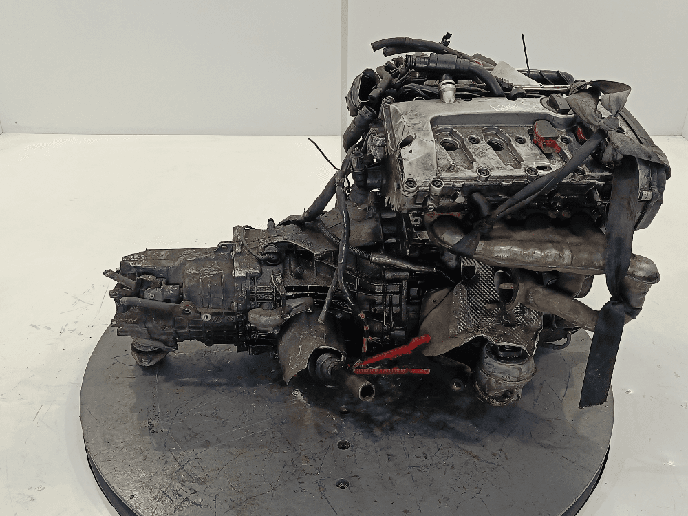 Двигатель к Audi A4 B6 (01-05)