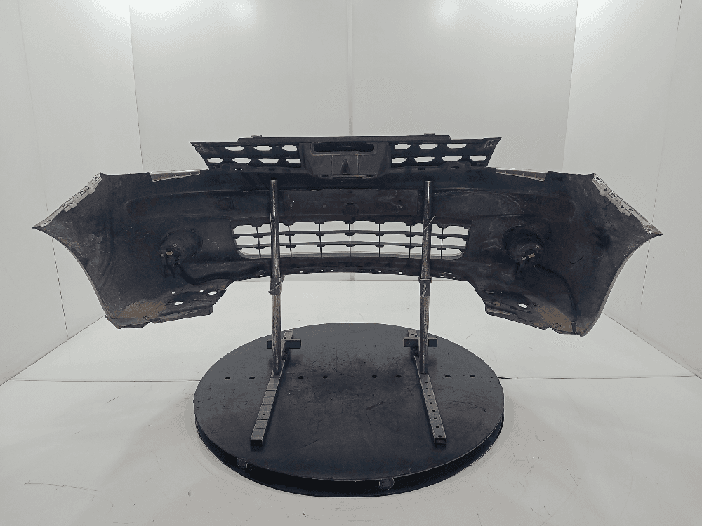 Бампер передний к Nissan  Note E11 (05-09)