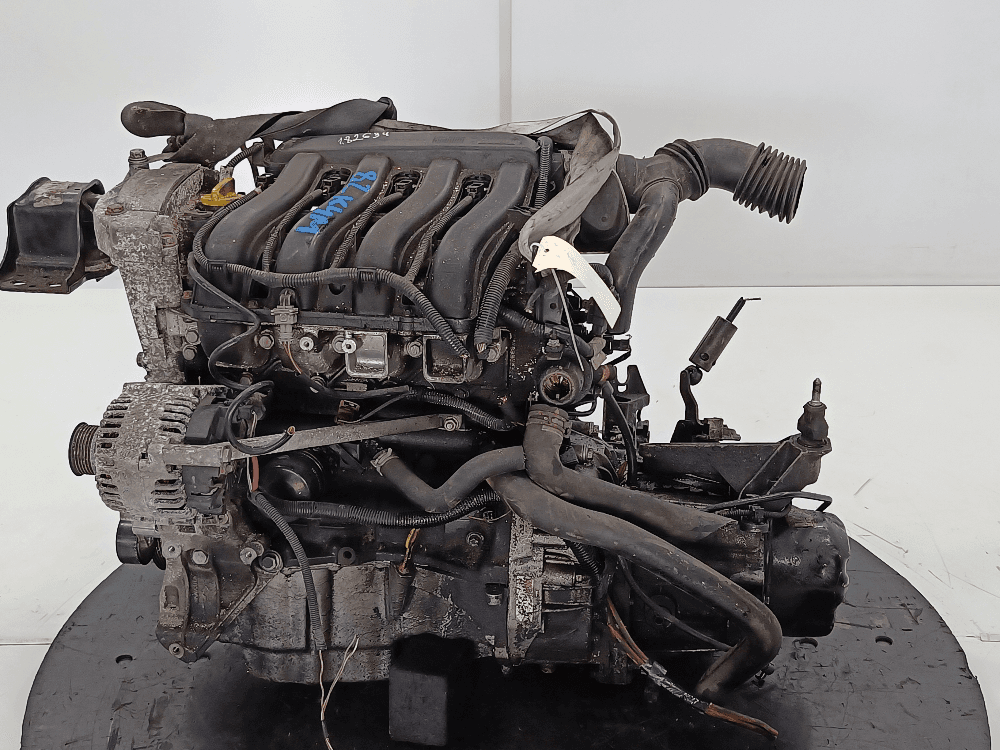 Двигатель к Renault Scenic 2 (03-06)
