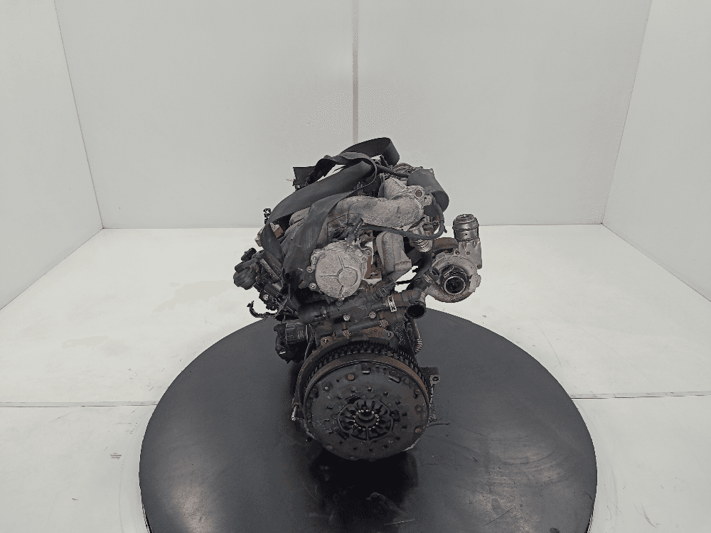 Двигатель к Renault Scenic 2 (03-06)