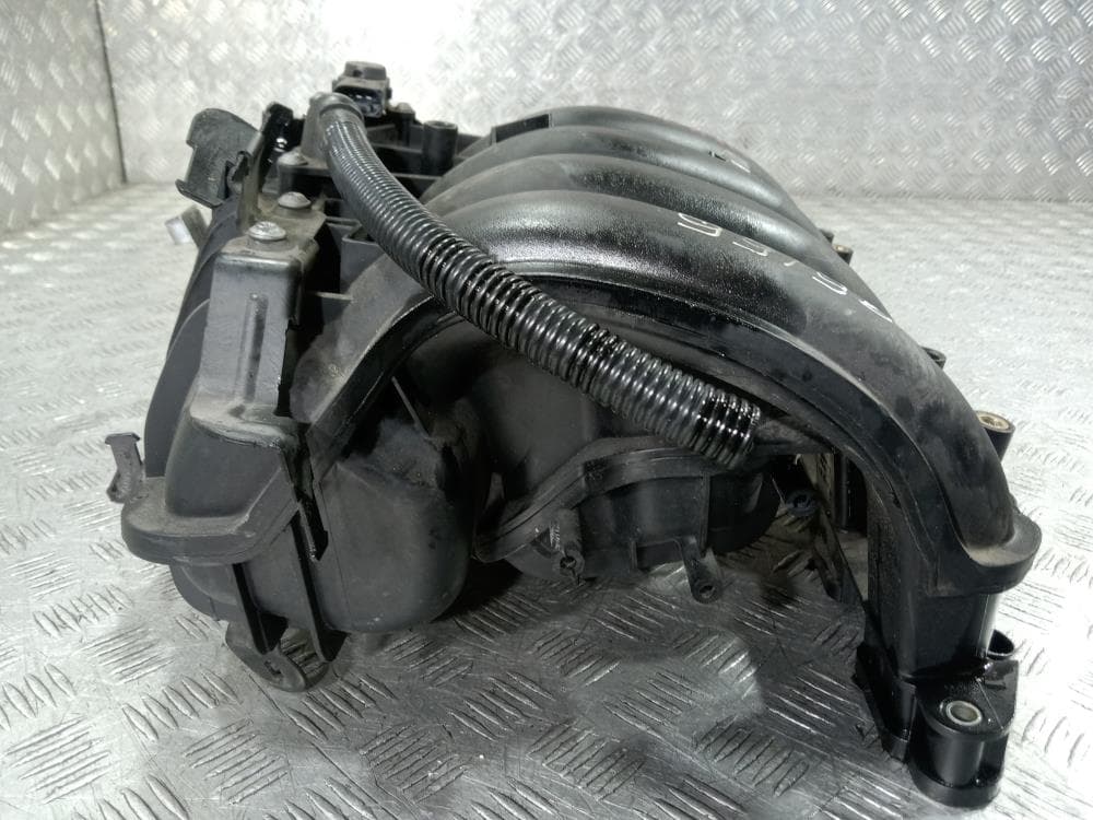 Коллектор впускной к BMW 1 E81/E82/E87/E88 (04-07)