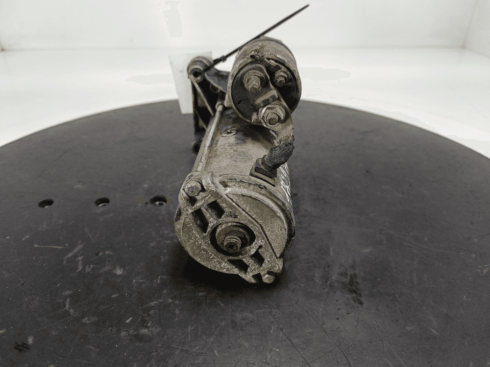 Стартер к Renault Megane 2 (02-06)