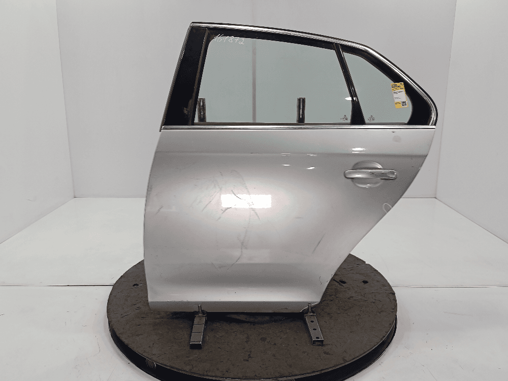 Дверь задняя левая к Volkswagen Golf 5 (03-09)