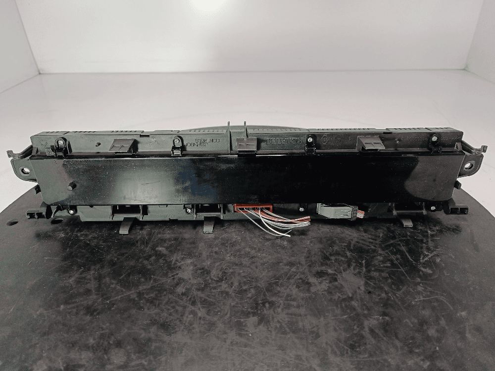 Щиток приборов (приборная панель) к Renault Scenic 2 (03-06)