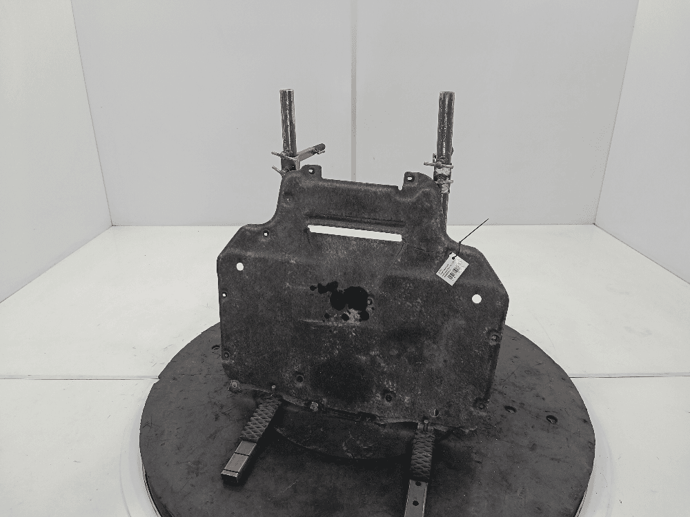 Защита двигателя к Volkswagen Touareg 3 (18-24)