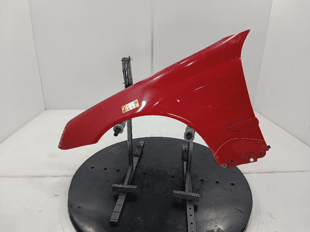 Крыло переднее левое к Volkswagen Golf 4 (97-06)