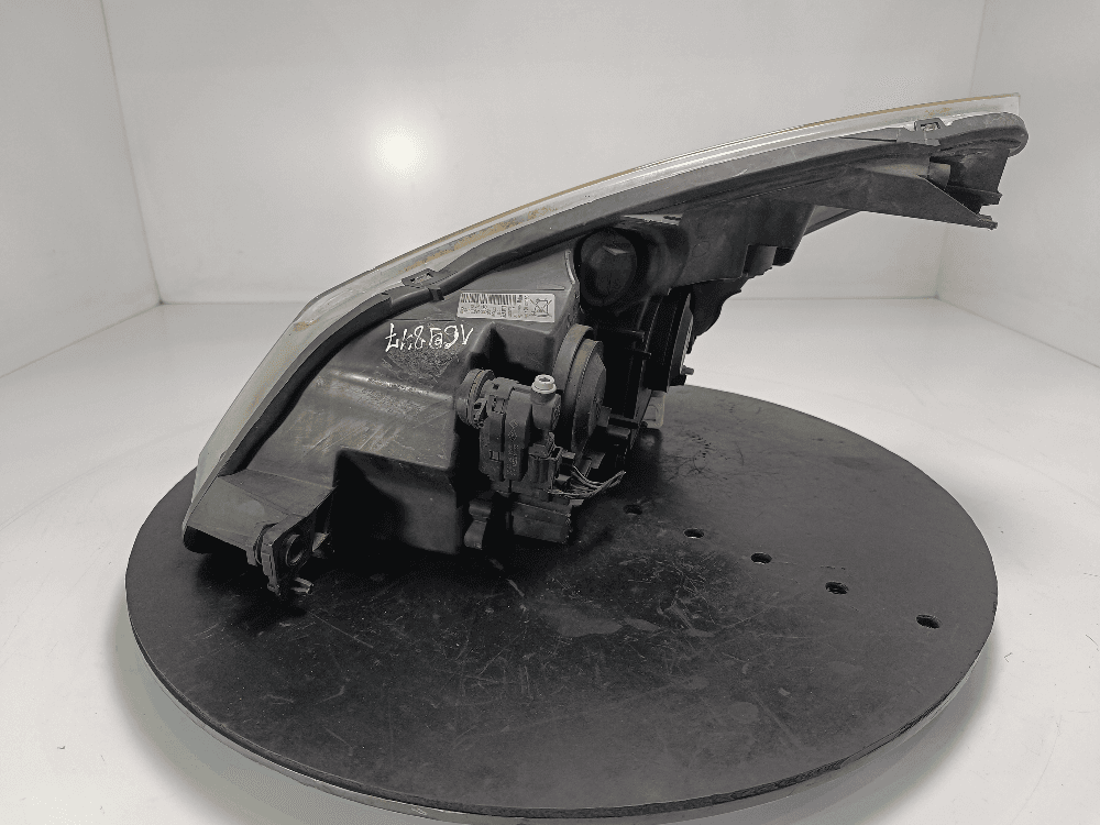 Фара правая к Renault Espace 4 Рестайлинг (06-12)