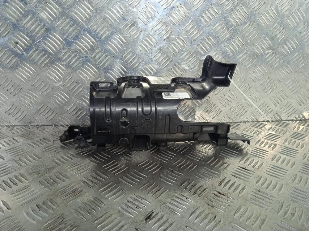 Кронштейн к Tesla Model X (15-21)