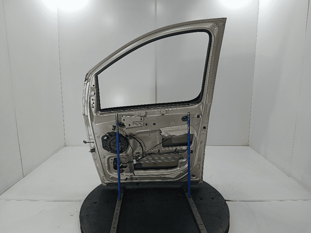 Дверь передняя правая к Citroen Jumpy 2 (07-12)