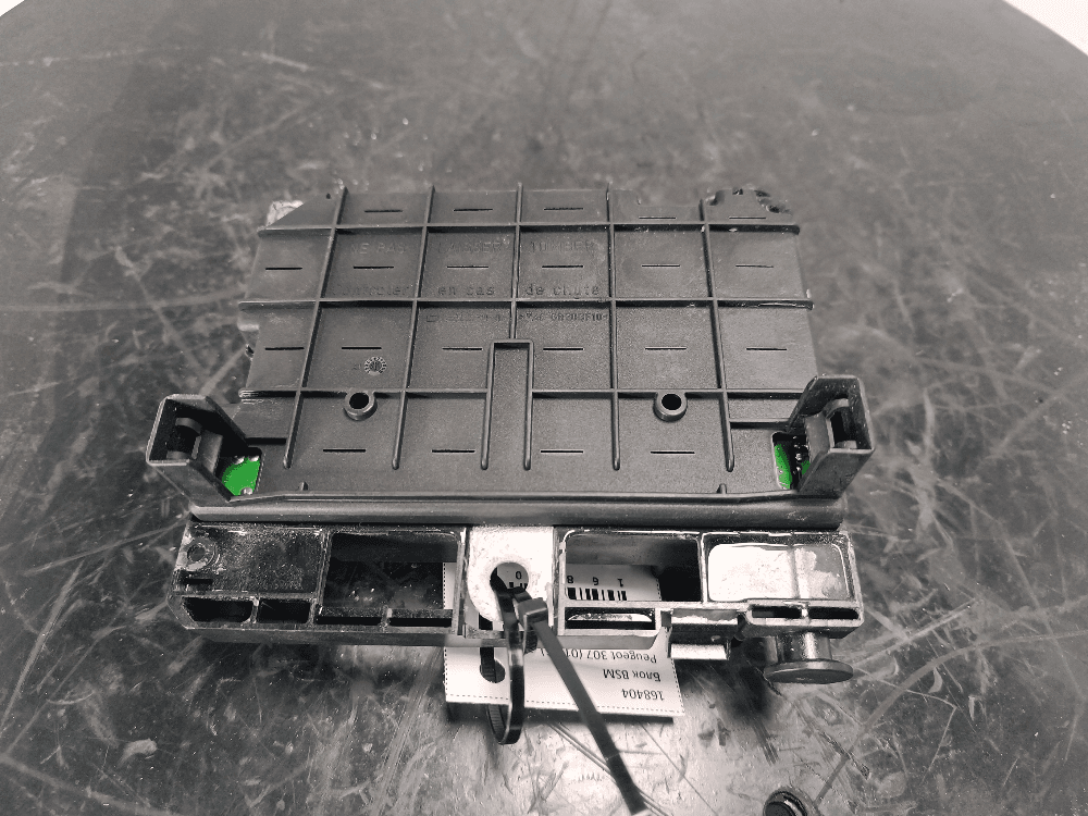 Блок BSM к Peugeot 307 (01-05)