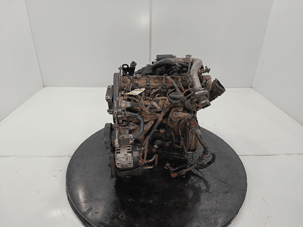 Двигатель к Nissan  Primera P12 (02-08)