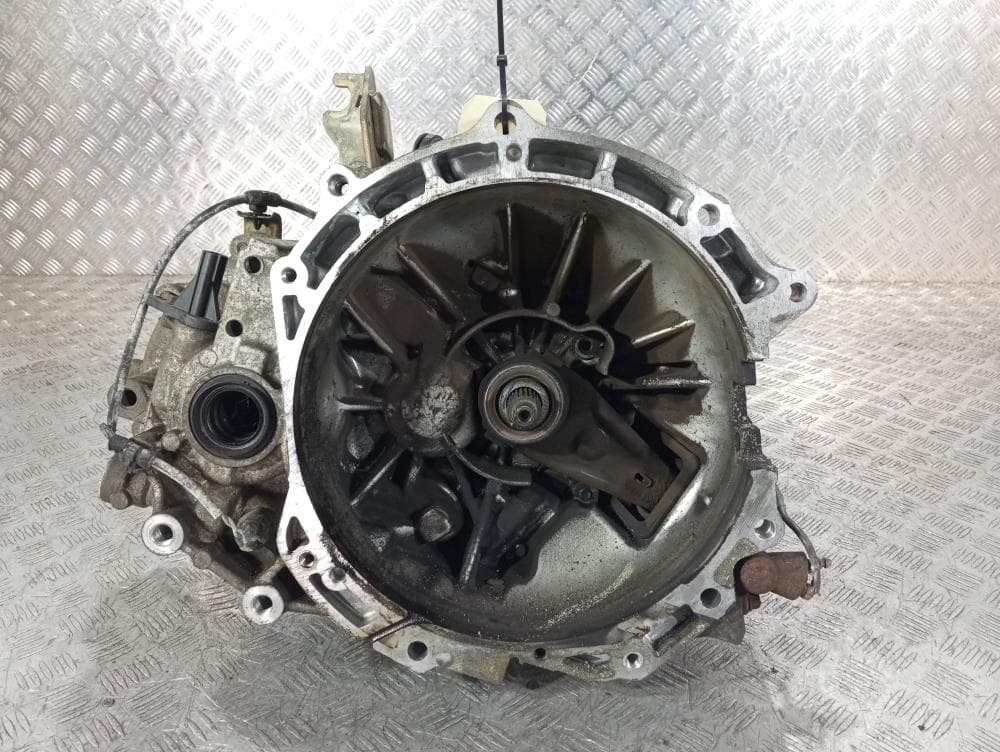 КПП механическая (МКПП) к Mazda 3 BK (03-06)