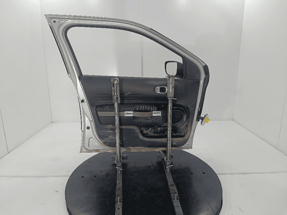 Дверь передняя левая к Citroen C4 Cactus (14-17)