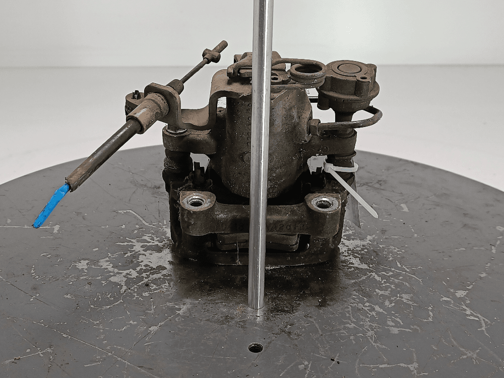 Суппорт задний правый к Citroen C4 Picasso 1 (06-13)