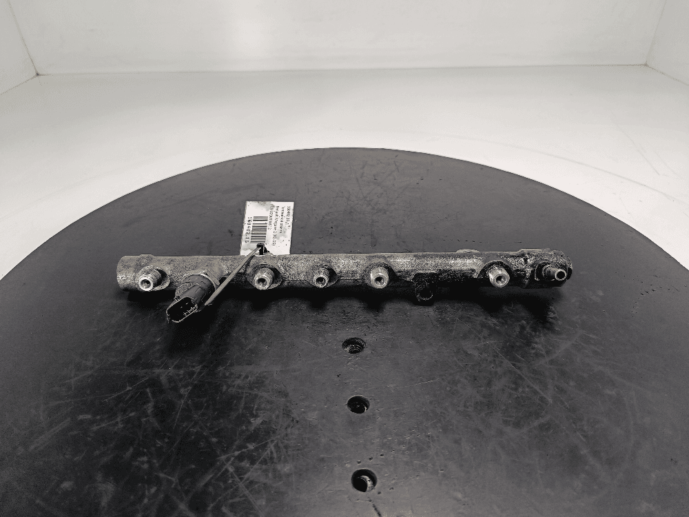 Топливная рампа к Renault Megane 2 (02-06)