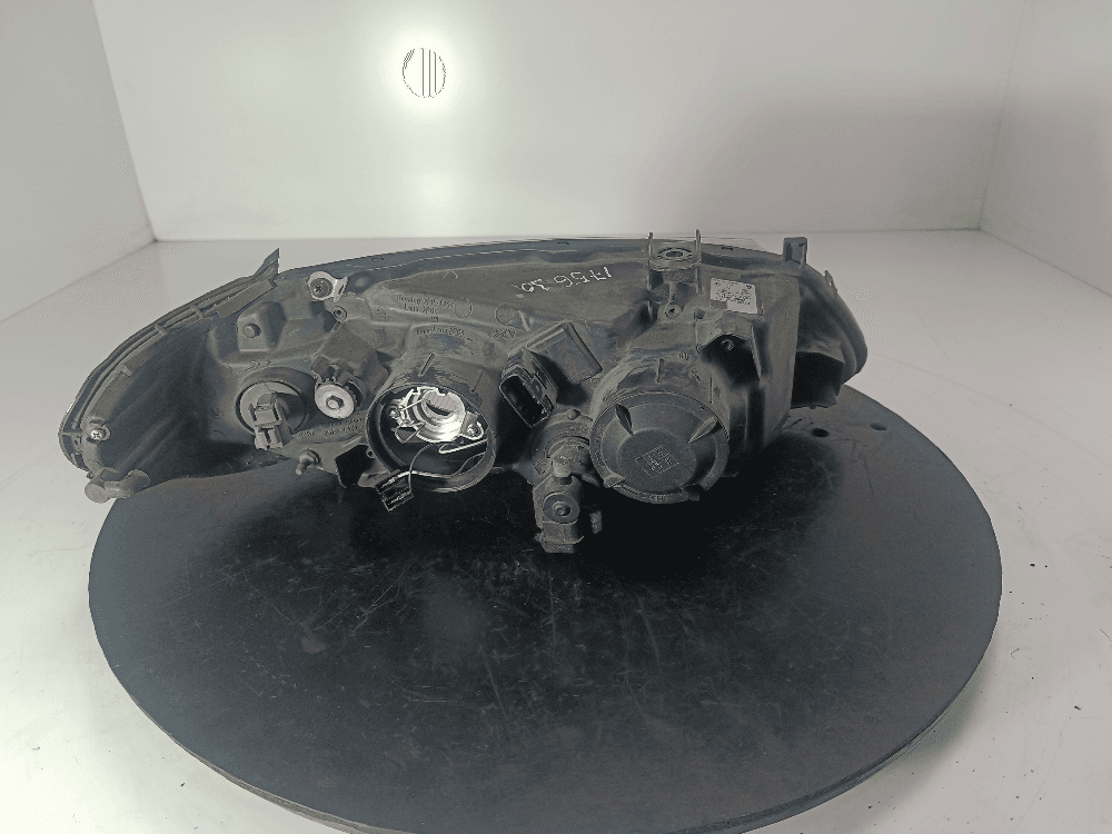 Фара левая к Nissan  Almera N16 (00-03)