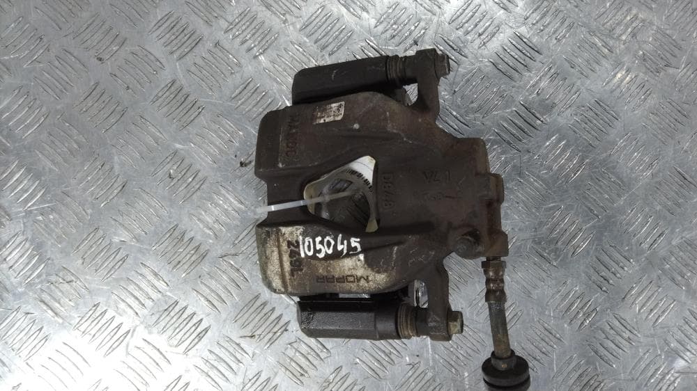 Суппорт передний левый к Fiat 500X (14-18)