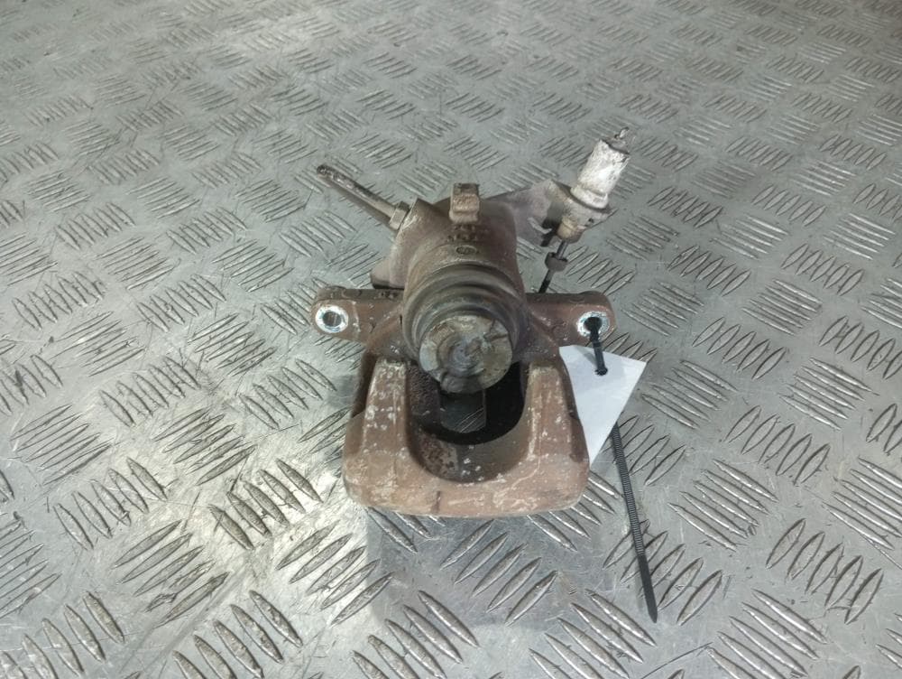 Суппорт задний правый к Citroen C4 1 (04-08)