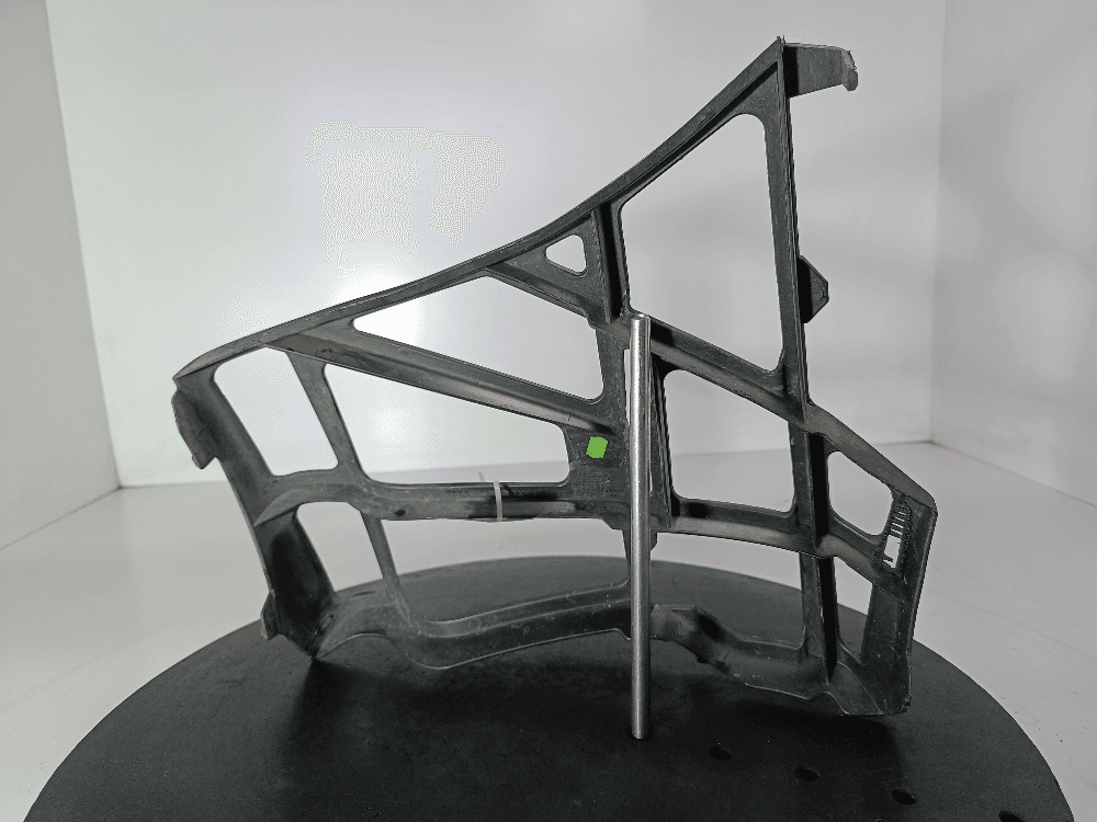 Кронштейн переднего бампера к Peugeot 307 Рестайлинг (05-08)