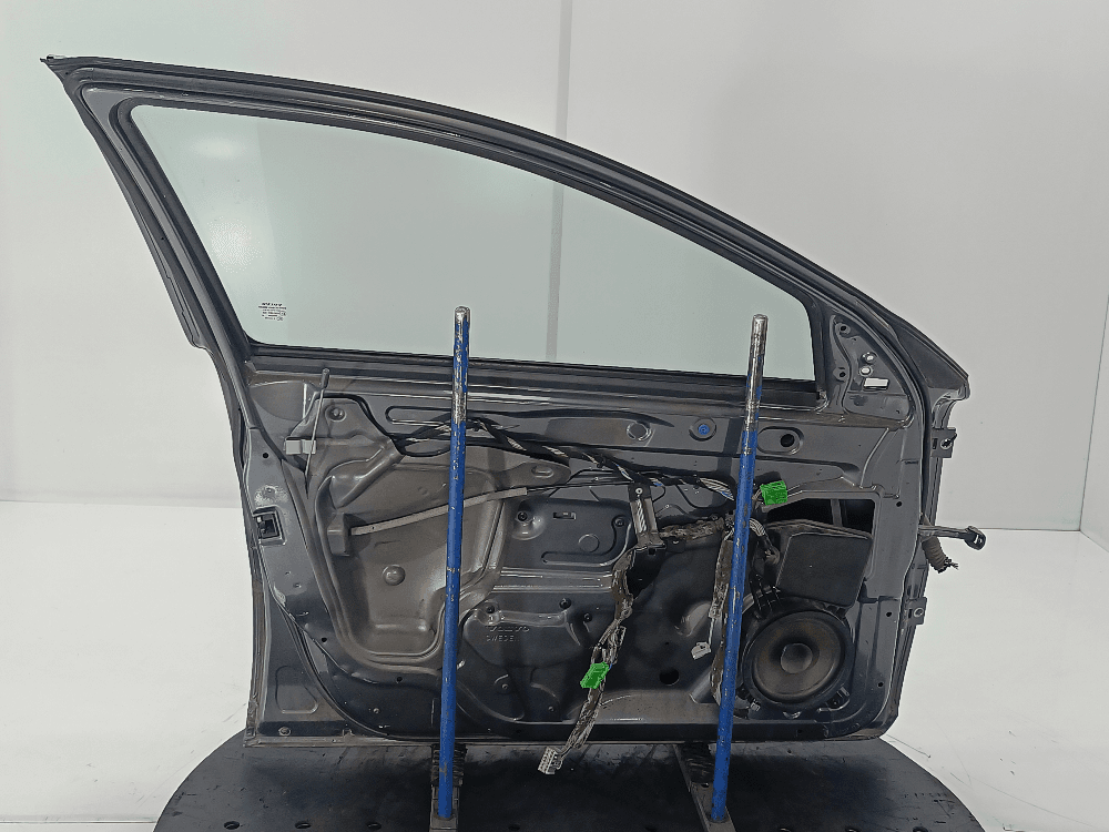 Дверь передняя левая к Volvo S60 1 Рестайлинг (04-09)