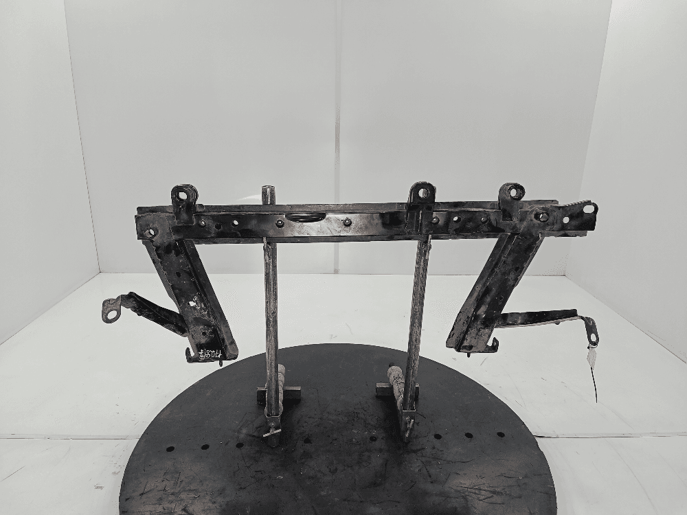 Балка под радиатор к Renault Captur 1 (13-17)