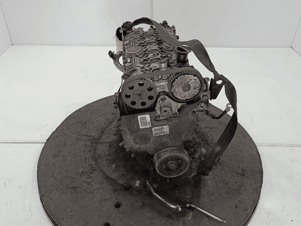 Двигатель к Volvo S40 2 (04-07)