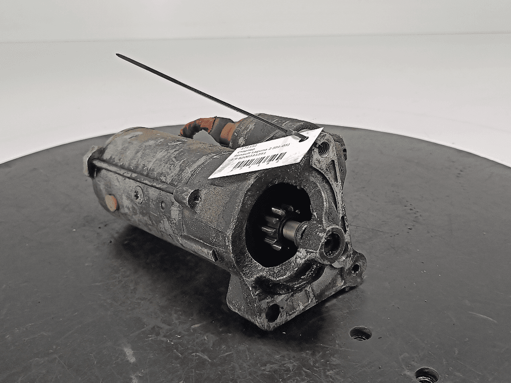 Стартер к Renault Laguna 2 (01-05)