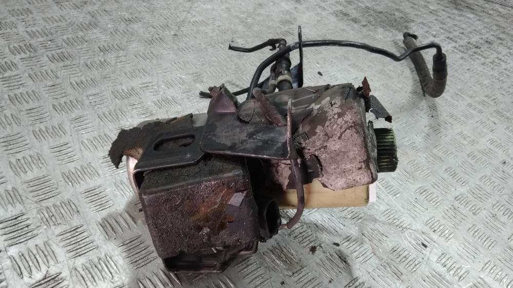 Электрогидроусилитель руля к Volkswagen Polo 4 (01-05)