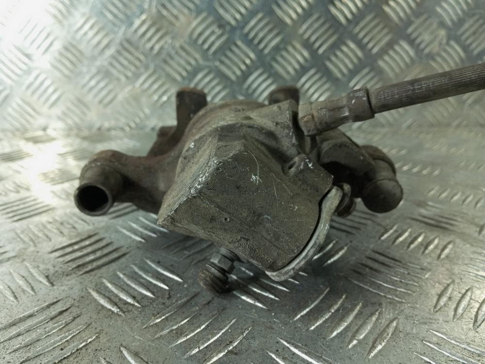 Суппорт задний правый к Ford Focus 2 (04-08)