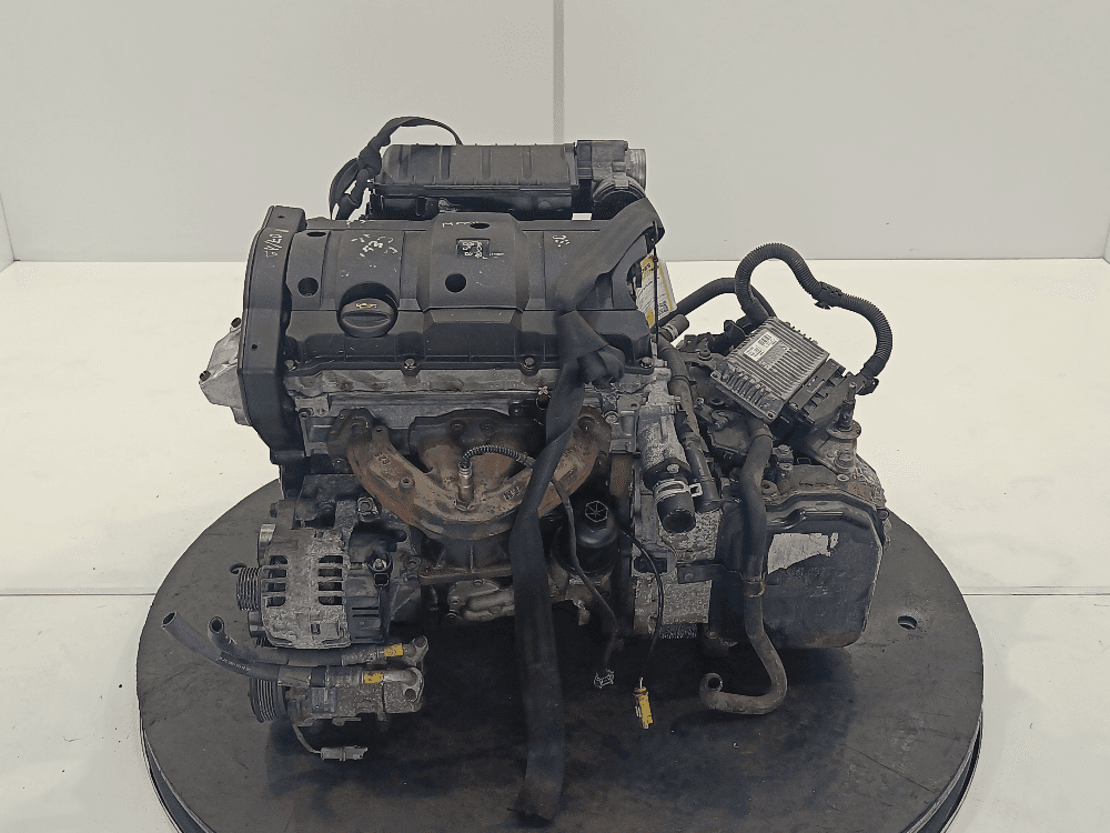 Двигатель к Peugeot 307 (01-05)