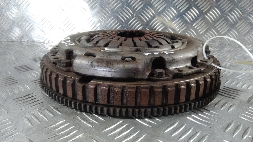 Маховик к Renault Clio 3 Рестайлинг (09-12)