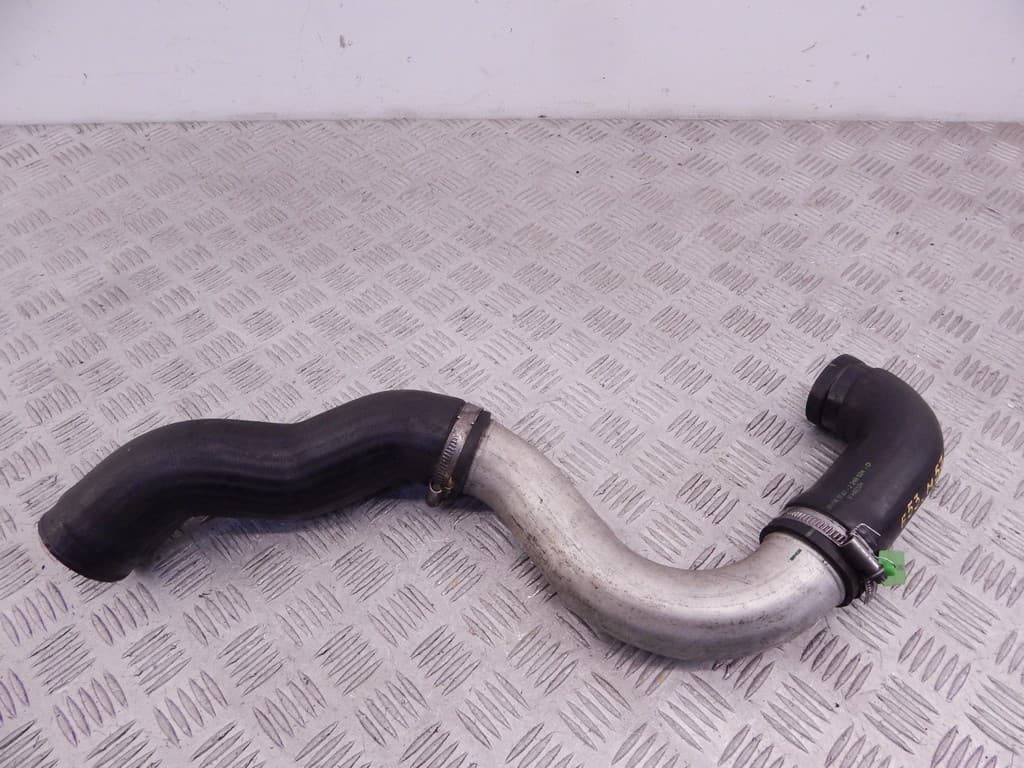 Патрубок интеркулера к BMW X5 E53 (99-03)