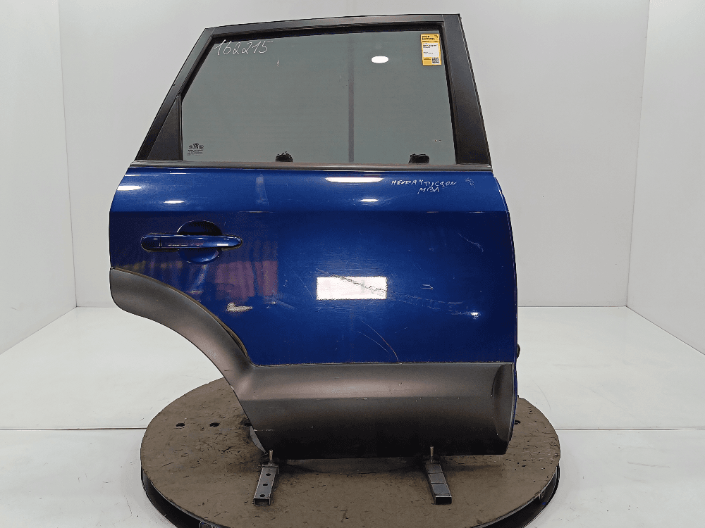 Дверь задняя правая к Hyundai Tucson 1 (04-10)