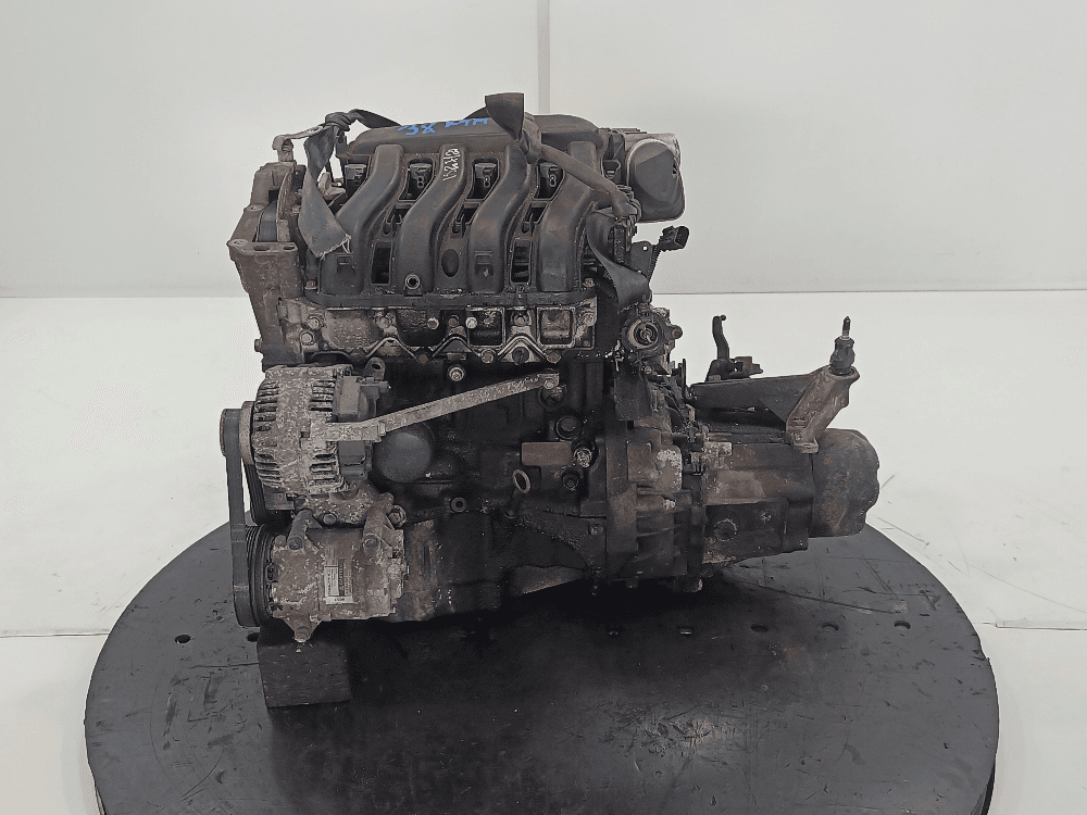 Двигатель к Renault Scenic 2 (03-06)