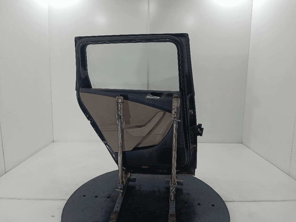 Дверь задняя левая к Volkswagen Passat B6 (05-10)