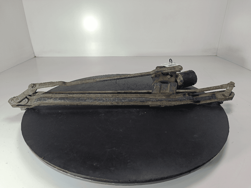 Механизм стеклоочистителя (трапеция дворников) к Volkswagen Passat B3 (88-93)