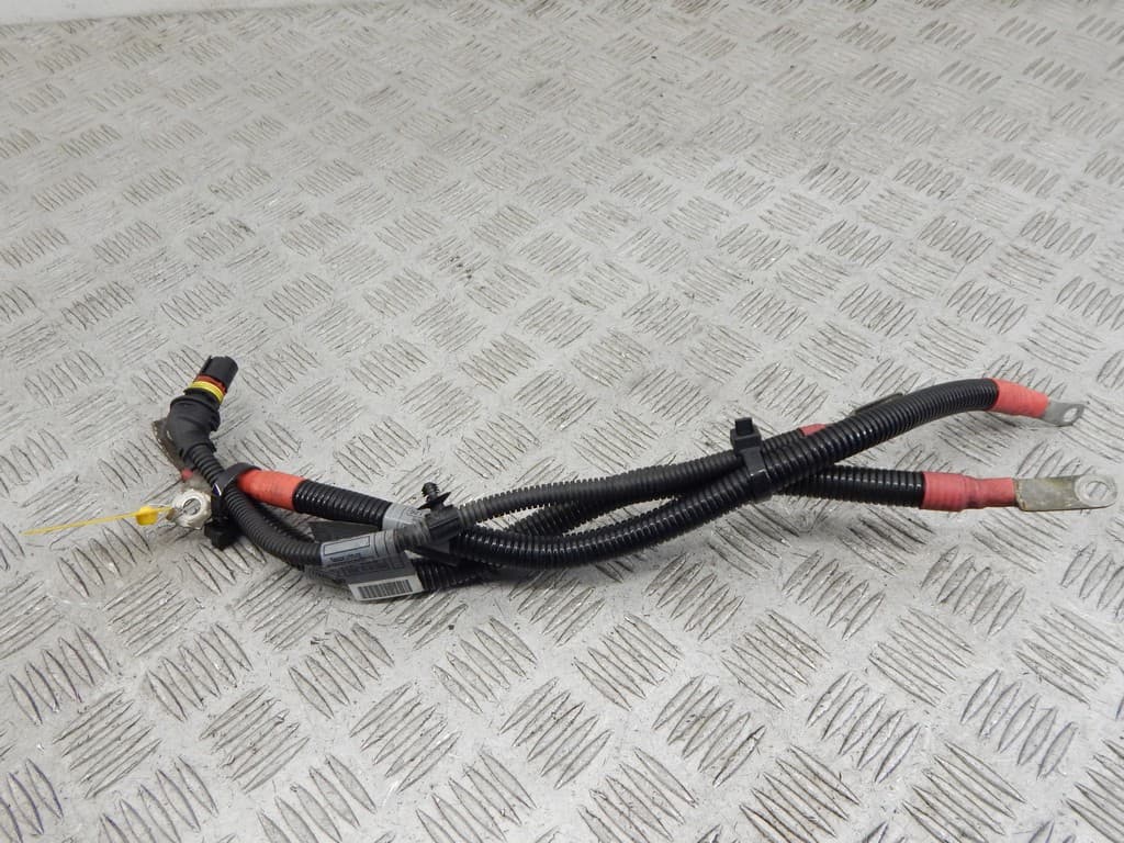 Провод стартера к BMW X5 E70 (06-10)