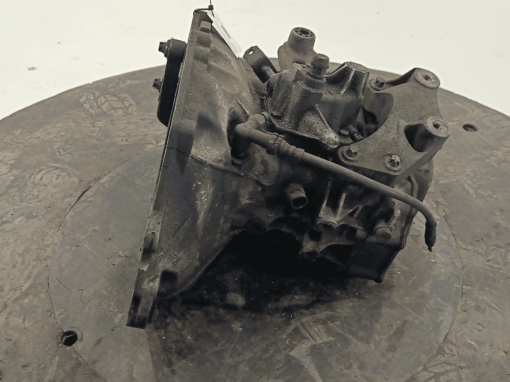 КПП механическая (МКПП) к Opel Corsa D (06-11)