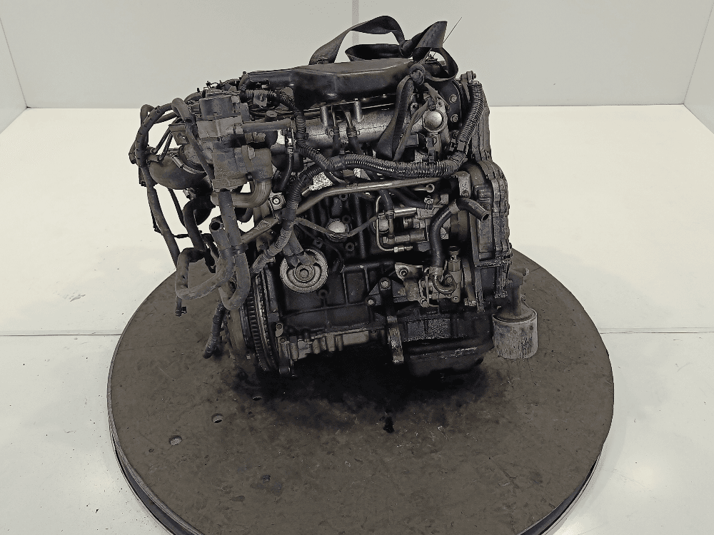 Двигатель к Nissan  Primera P12 (02-08)