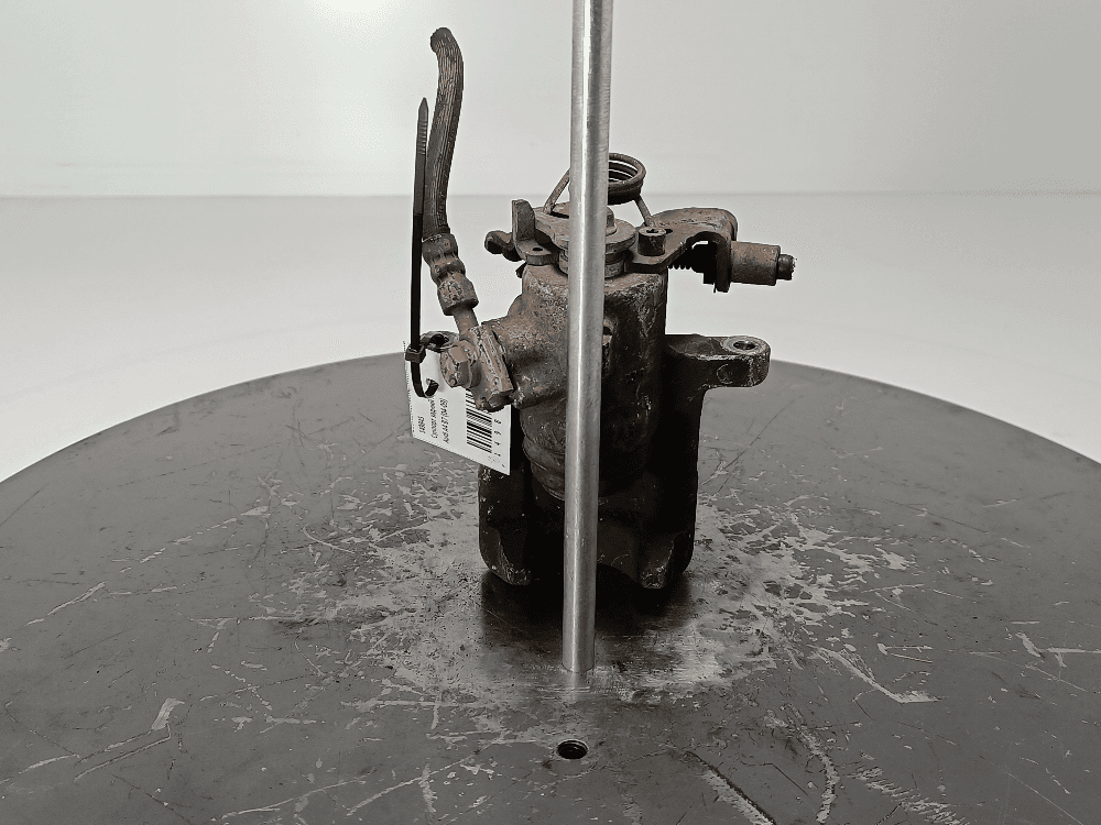 Суппорт задний правый к Audi A4 B7 (04-09)