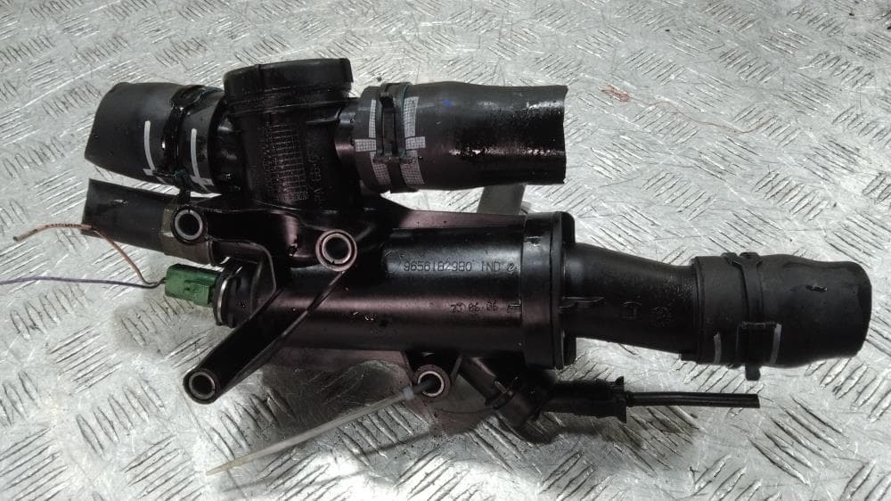 Корпус термостата к Citroen C5 1 Рестайлинг (04-08)