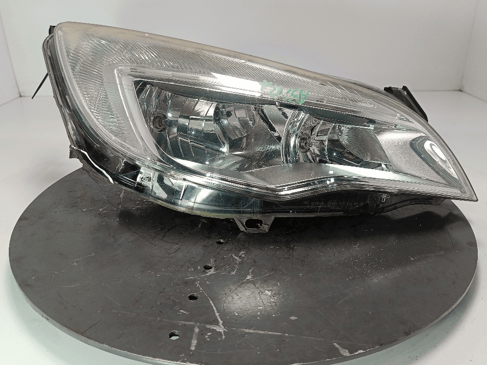 Фара правая к Opel Astra J (09-12)