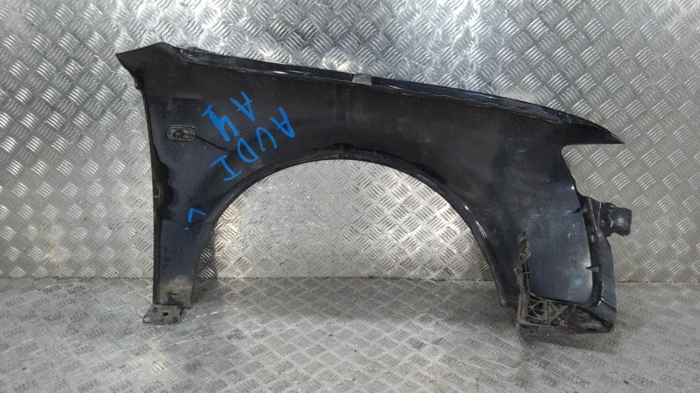 Крыло переднее левое к Audi A4 B6 (01-05)