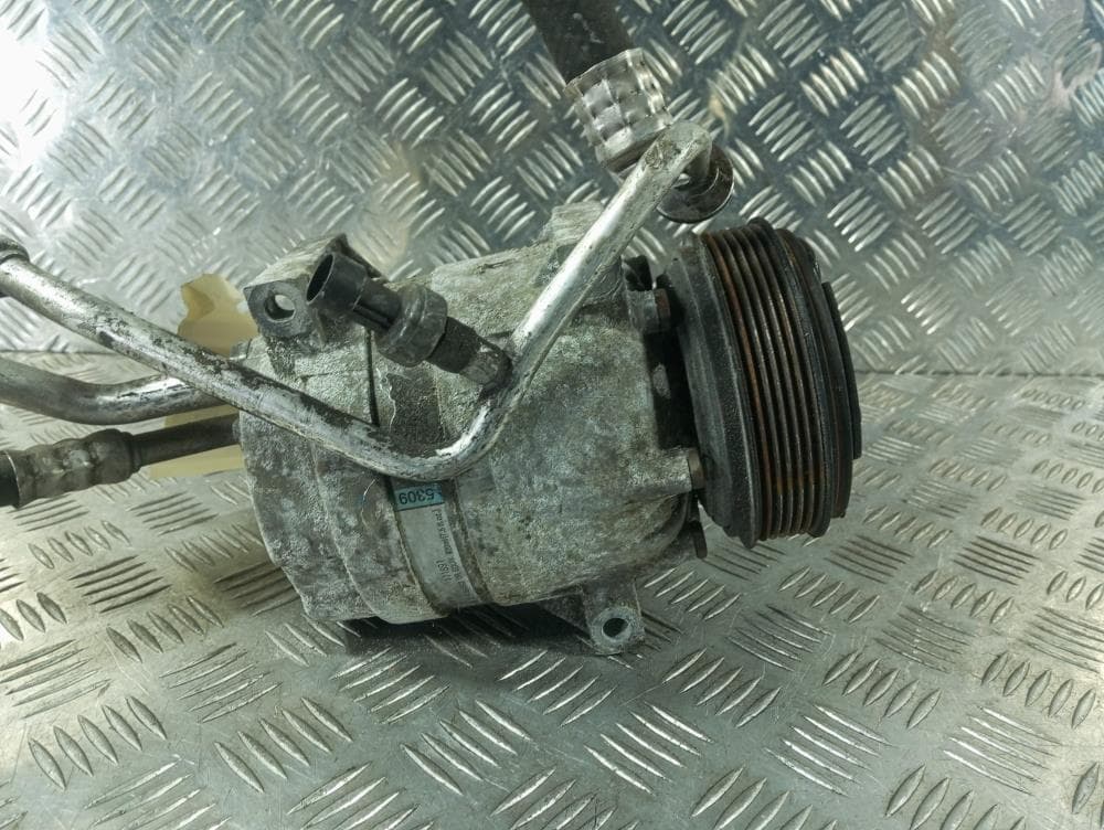 Компрессор кондиционера к Renault Megane 1 Рестайлинг (99-03)