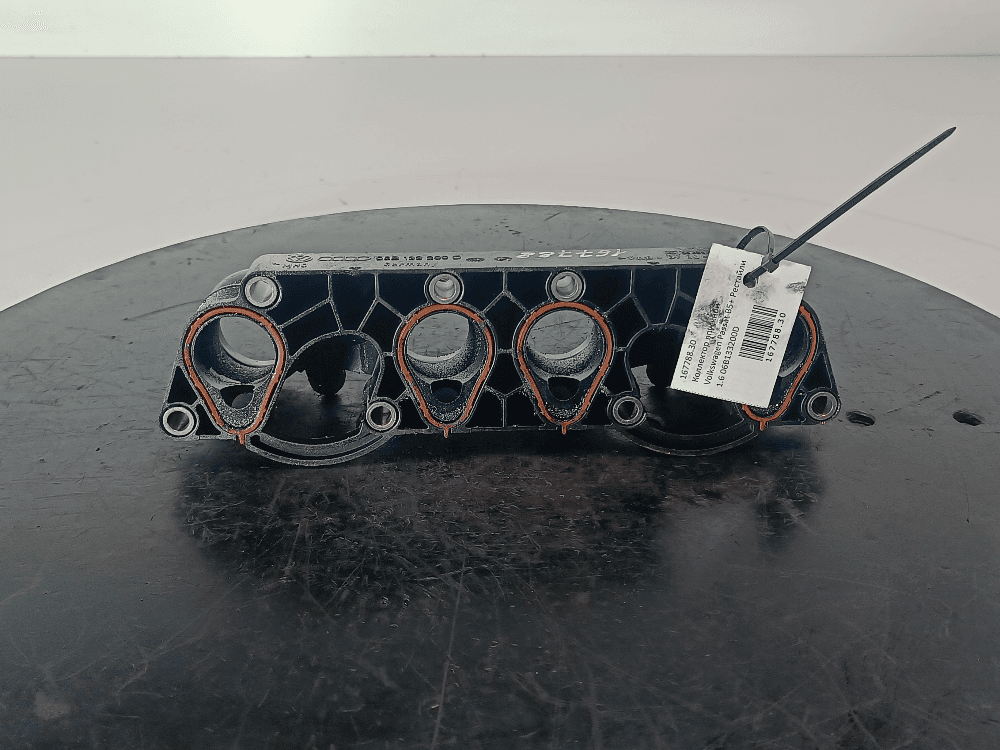 Коллектор впускной к Volkswagen Passat B5+ Рестайлинг (00-05)