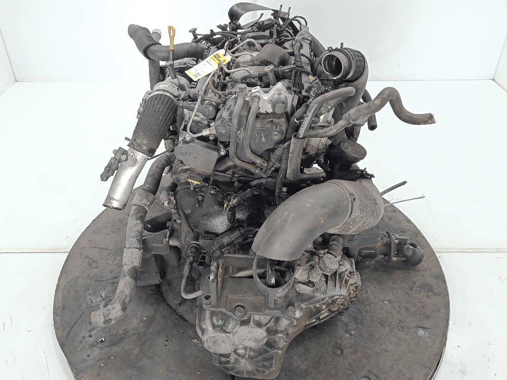 Двигатель к Hyundai Santa Fe SM (00-04)