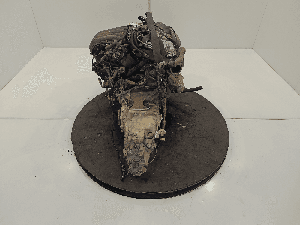 Двигатель к Audi A4 B6 (01-05)